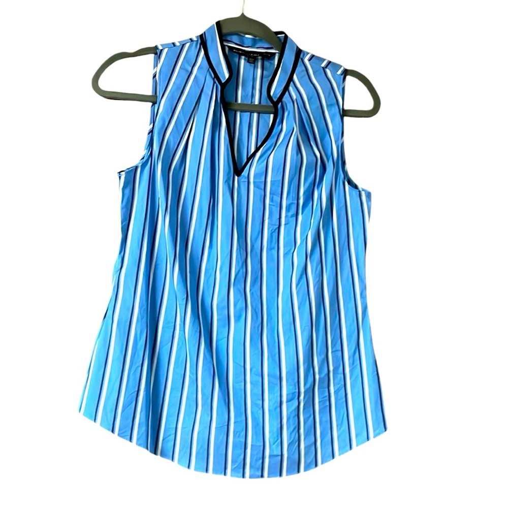 White House Black Market Blue Striped Sleeveless Blouse